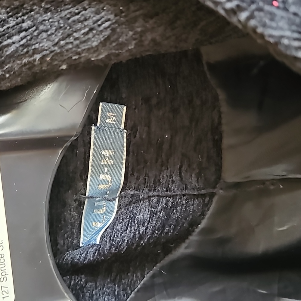 Jacket - Picture 2 of 7